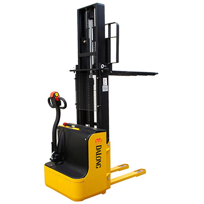 電動堆高車 電動堆高車